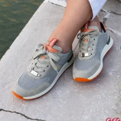 33901 Grey And Peach