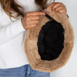 Cale Camel