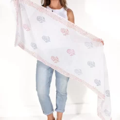 Cora Pink