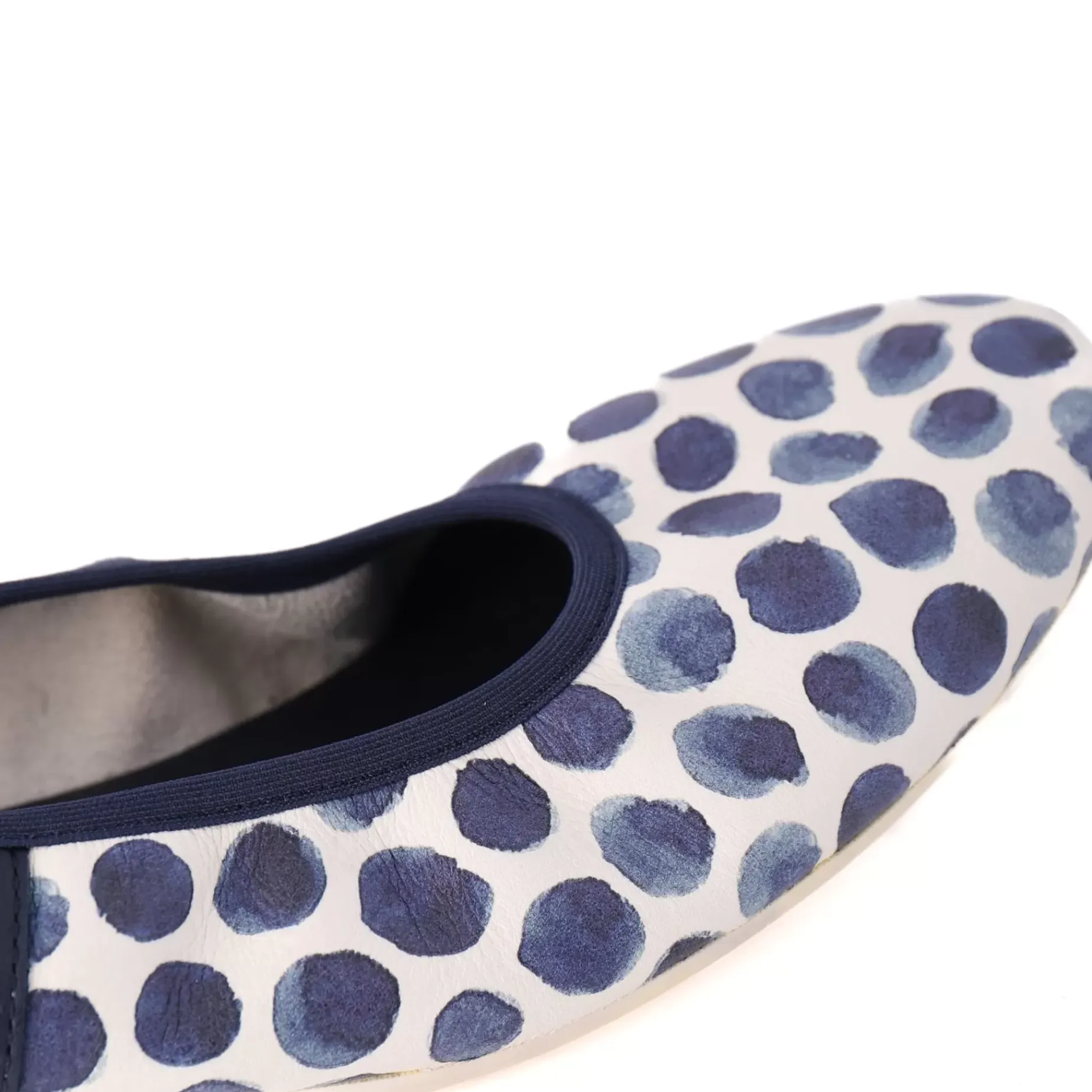 Lamour Blue Spot