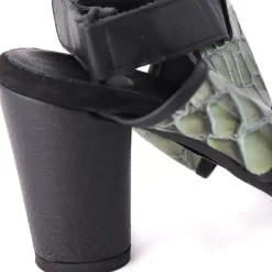 Leiga Green Croc