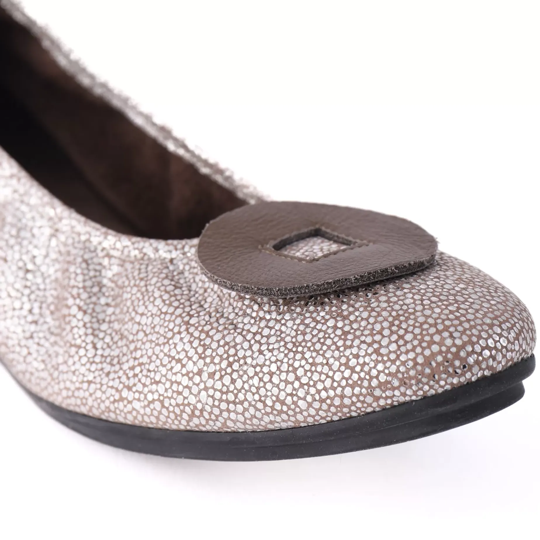 Ninya Metallic Spot
