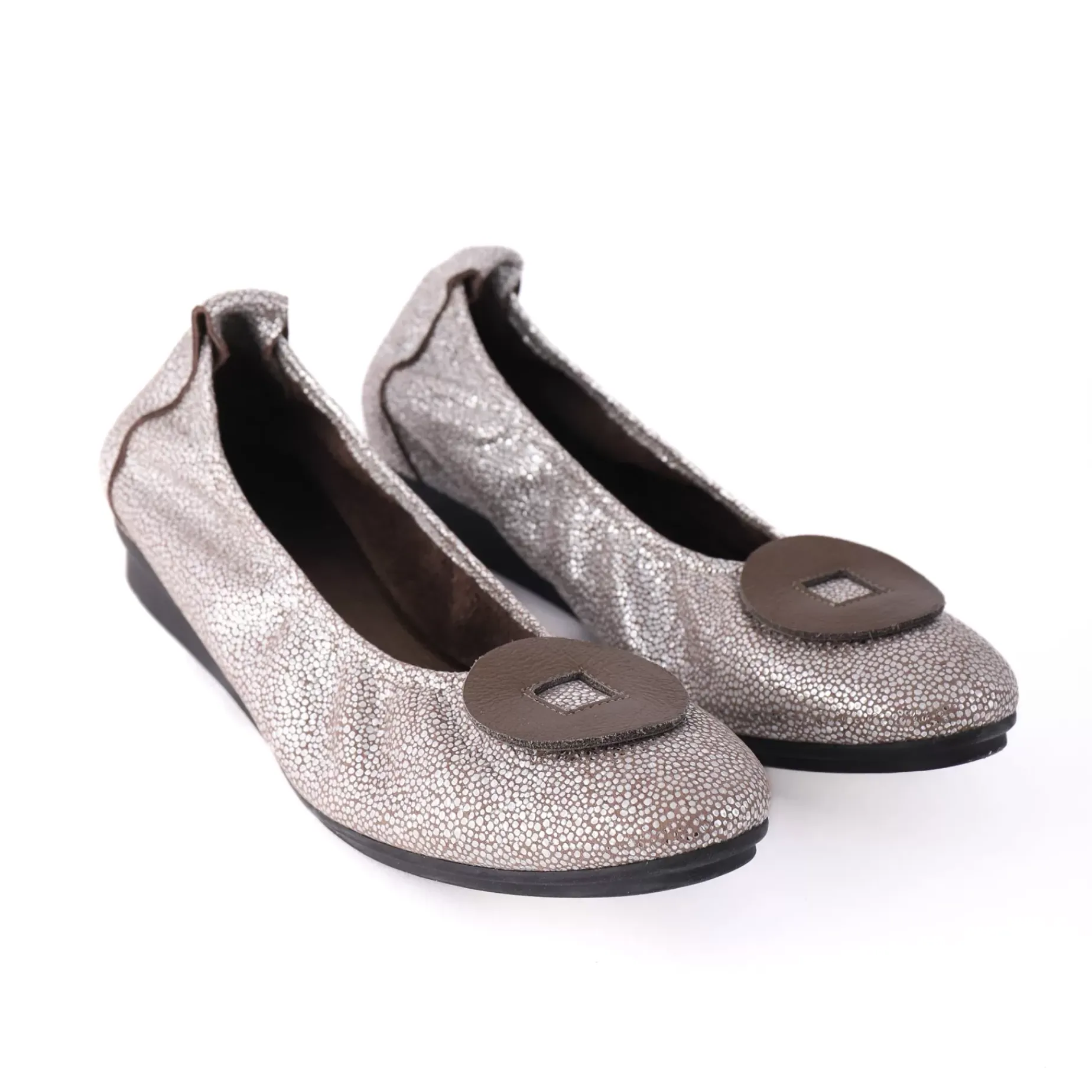 Ninya Metallic Spot