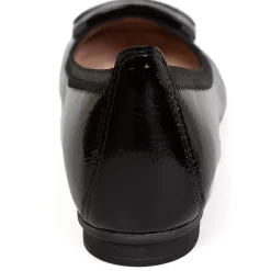 Satchie Black