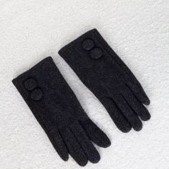 Zakari Charcoal