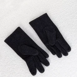 Zakari Charcoal